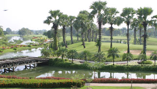 Golfreisen Thailand, das Land der Blumen und ppigen Vegetation