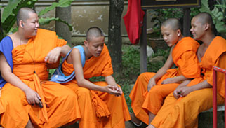 Golfurlaub Thailand, Buddhistische Lebensweise ist überall gegenwärtig