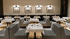 Frühstück, Palazzo Arzaga, Gardasee, Italien Frühstück, Palazzo Arzaga, Gardasee, Italien