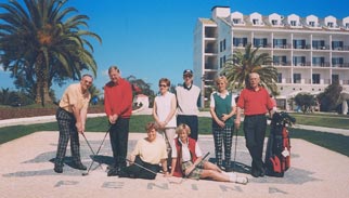 Headpro Glyn Morris mit Gruppe Golfreisen
